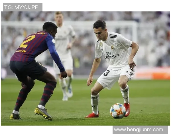 球星亲授足球射门技巧 提升射门精准度和爆发力的秘诀揭秘